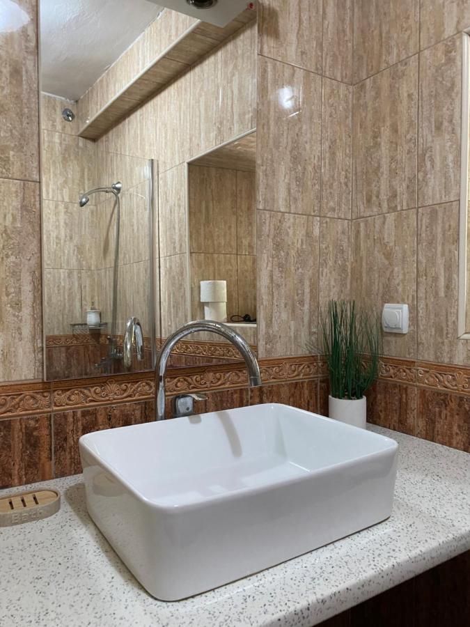 Villaoldmariner Prčanj Buitenkant foto